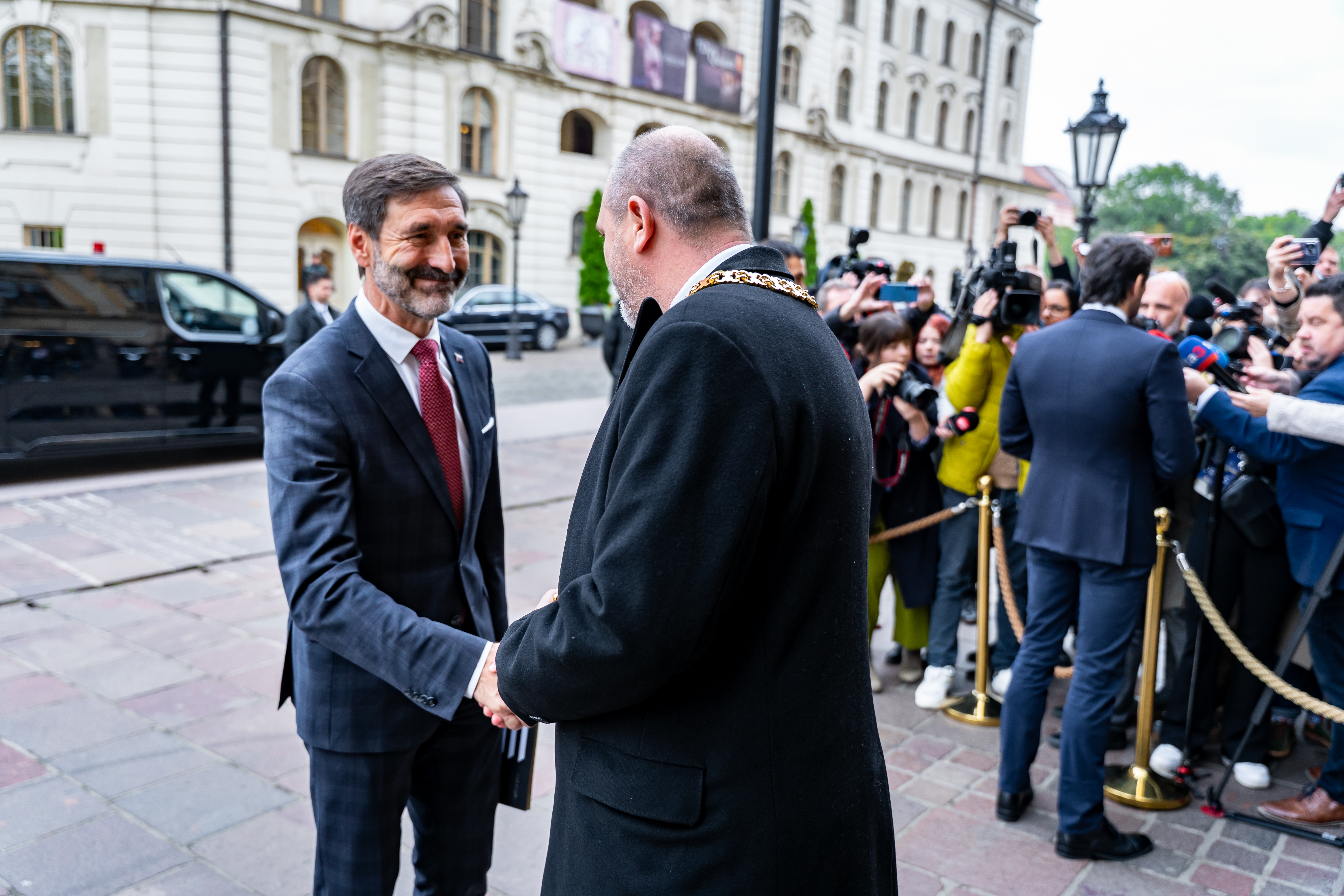 Spolocne rokovanie clenov vlad Slovenskej republiky a Ukrajinyr-11